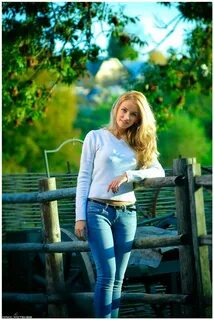 Ясная девушка