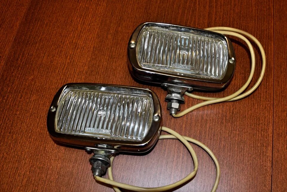 Фара прожектор галоген 24в. Птф двухрежимные газ 24. Светодиодные фары для автомобиля 24в камаз. Противотуманки 24 вольт камаз. 225.