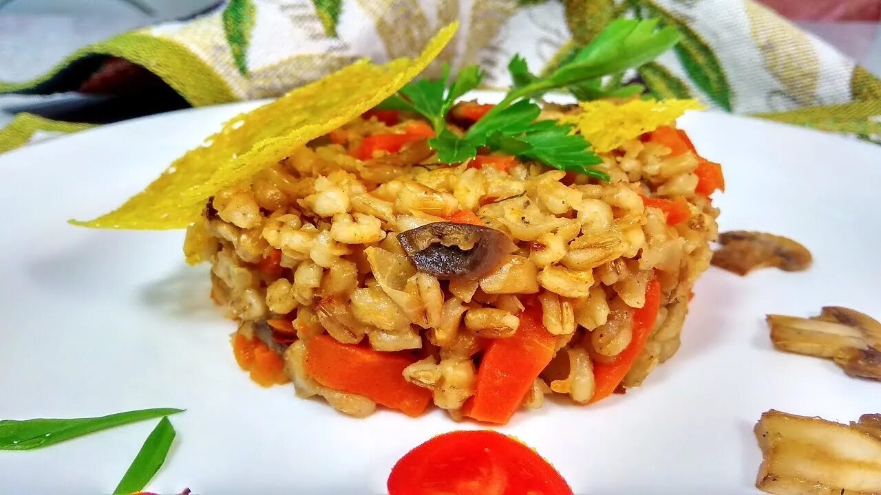 Как вкусно приготовить перловку с овощами