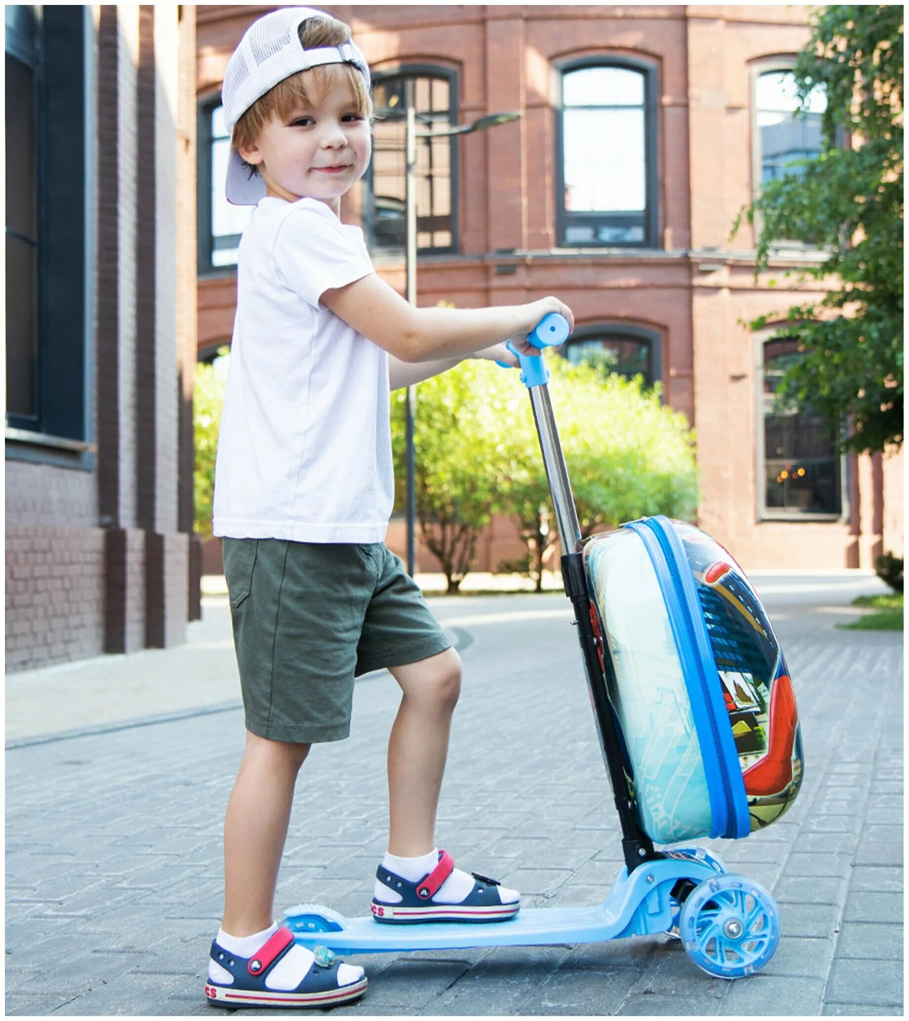 Самокат в самолет можно. Чемодан самокат Scooter Suitcase. Чемодан самокат xindiwz. Самокат с чемоданом для детей. Детский чемодан с самокатом.