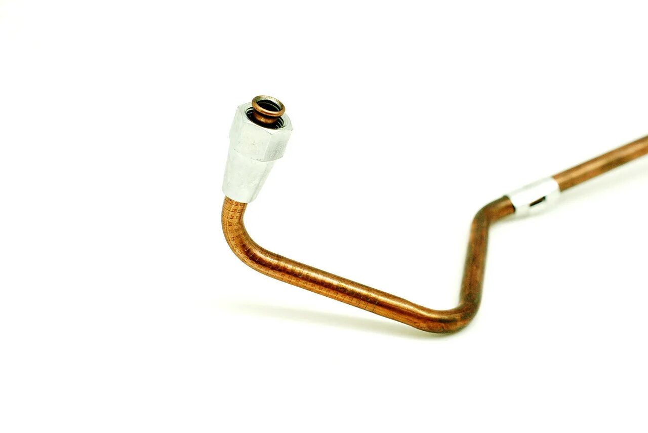 Трубка топливная камминс l325. Трубка cummins. Трубка топливная 3161618. Трубка подвода масла к ткр камаз cummins. Трубка cummins.