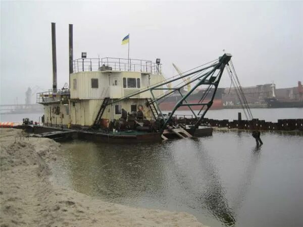 Земснаряд гидромех 4000 dm. Электрические земснаряды. Csd 500 земснаряд. 40. Земснаряд ахтарец 800/40.