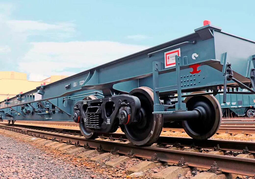 Площадка вагонов. Вагон-платформа 13-6851-06. Площадка вагонов. Фитинговые платформы 80 футовые. Модель вагона 13-401.