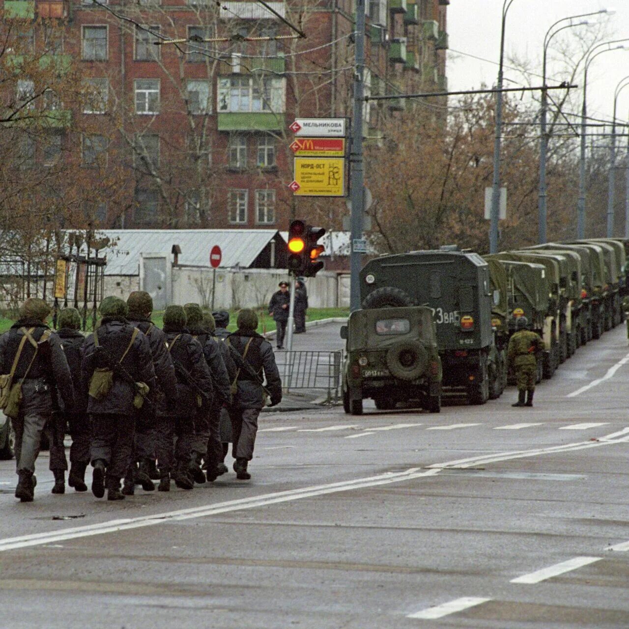 Что с террористами в москве. 23 Октября — 26 октября 2002 года — теракт на Дубровке.. Теракт на Дубровке Норд ОСТ 2002.