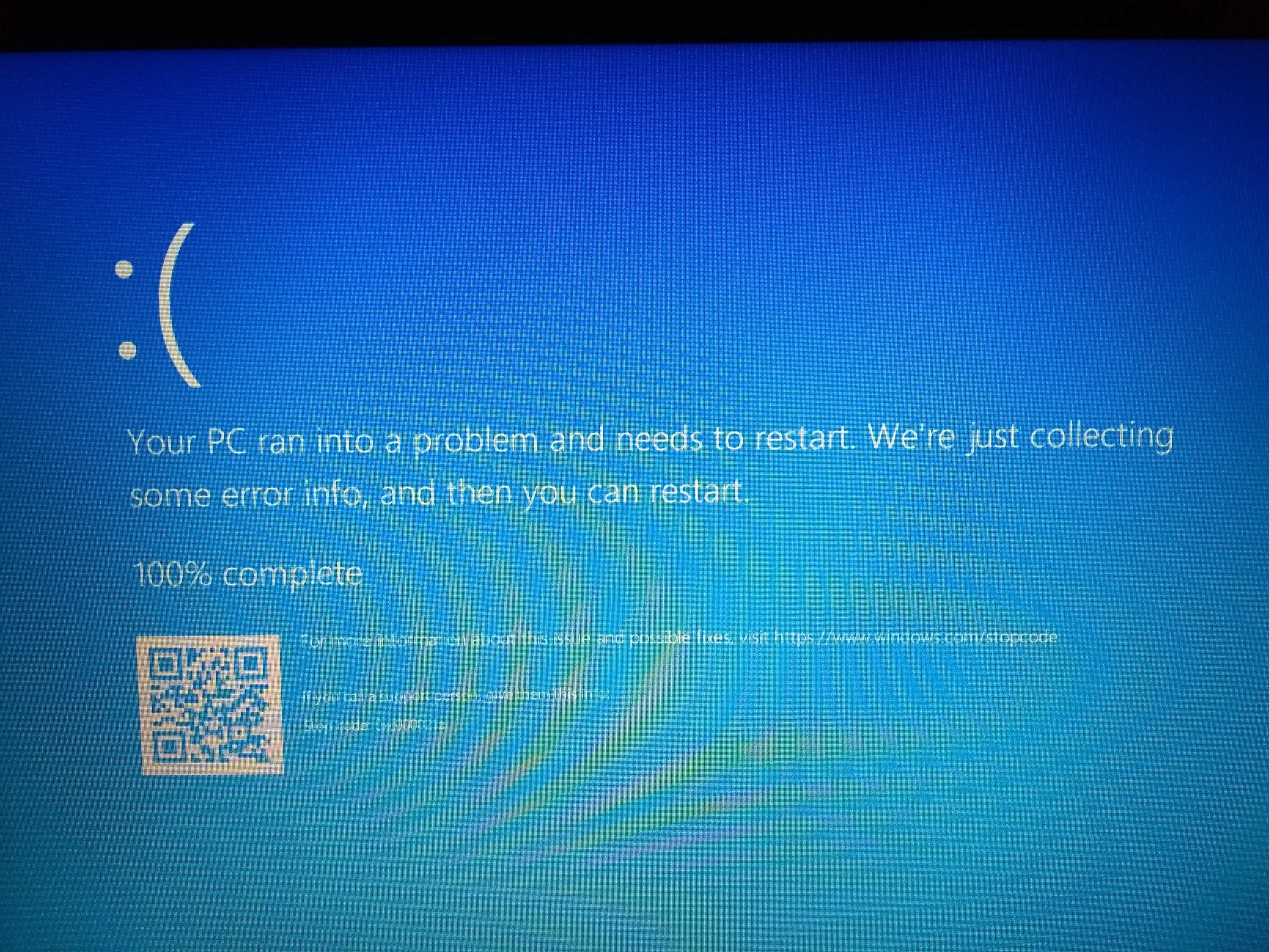 Ошибка 0xc000021a windows 10. Экран смерти windows 10 0xc000021a. синий экран windows 10 0xc000021a. 0xc0000021a. код ошибки 0xc000021a.