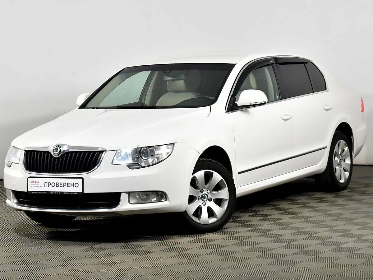 Шкода Суперб 2012 1.8. Шкода Суперб 2011. Skoda Superb 2012. Skoda Superb 2 2008-2013. Шкода суперб купить в москве