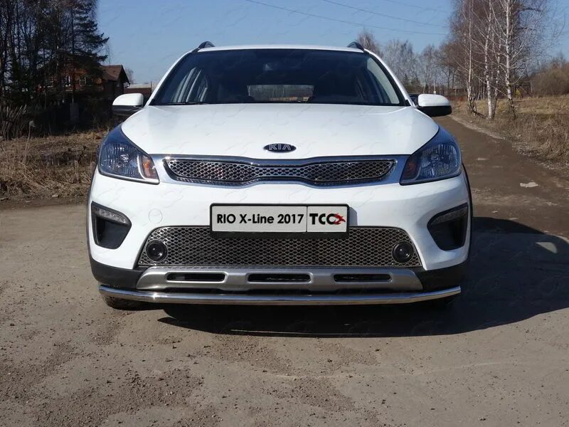 Бампер rio x. Решетка радиатора Киа Рио х лайн. Решетка радиатора Kia Rio x line 2019. Решетка бампера Kia Rio x line. Решетке Киа Рио XLINE 2019.