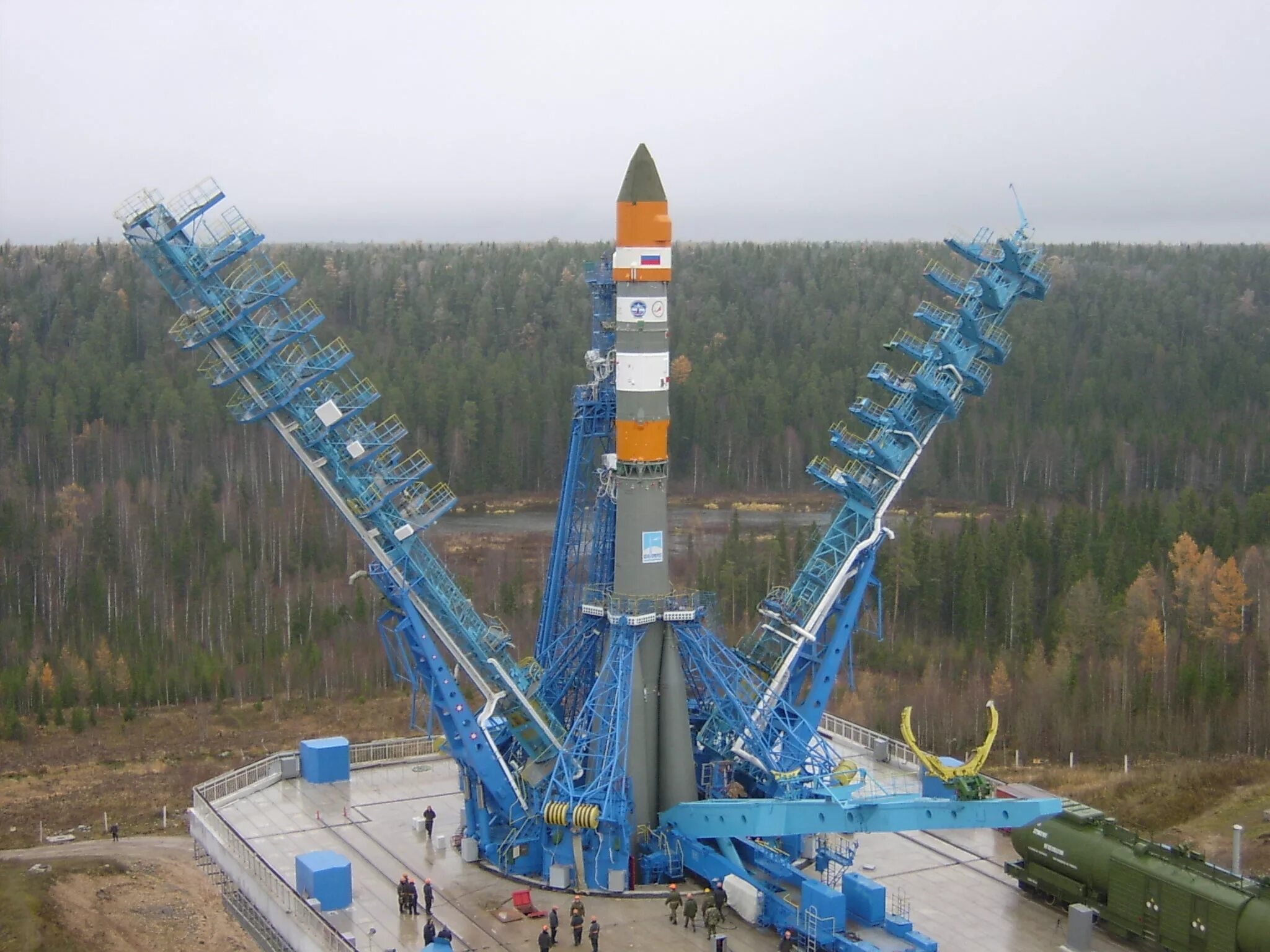 Мирный космодром плесецк. Мирный космодром плесецк. Космодром плесецк архангельская область г мирный. Мирный космодром плесецк. Мирный архангельская область космодром плесецк.
