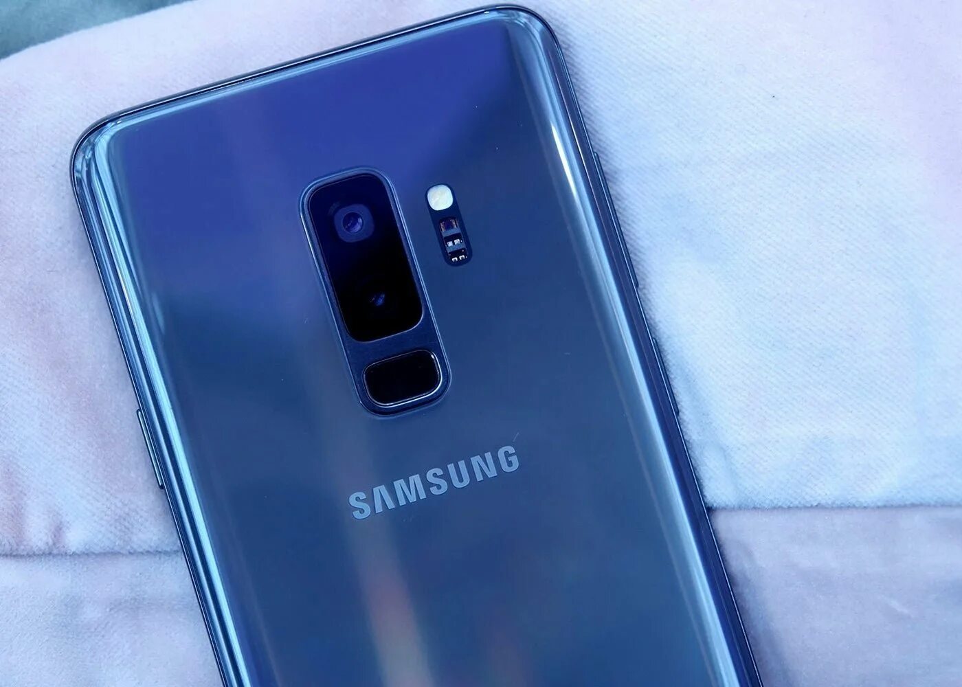Самсунг 2025 отзывы. Самсунг а22. самсунг а 0 22. samsung последняя модель 2025. смартфон 2025 samsung.