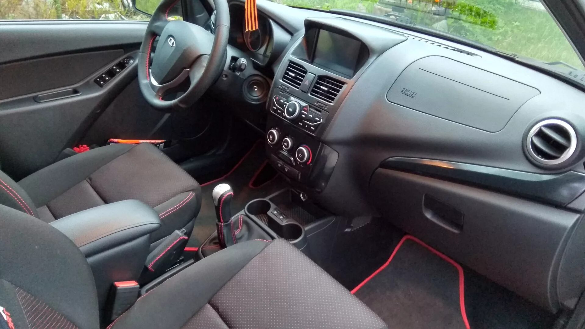 Ещё чутка спорта. Сиденья от Kalina Sport Lada Гранта Лифтбек (2-е поколение),