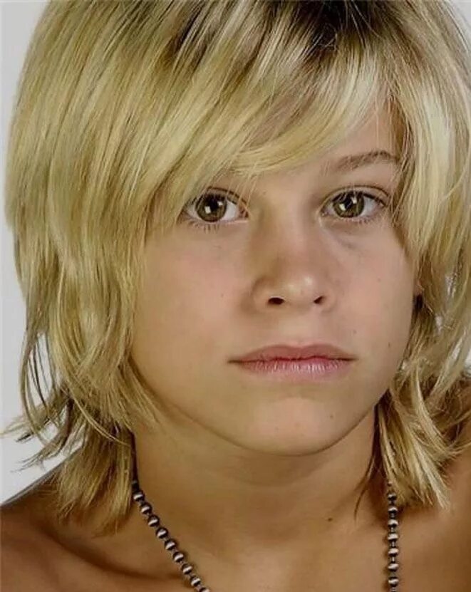 Dylan Patton Юность. Dylan Patton в детстве. Dylan Patton Florian. Стрижка для мальчика длинные волосы