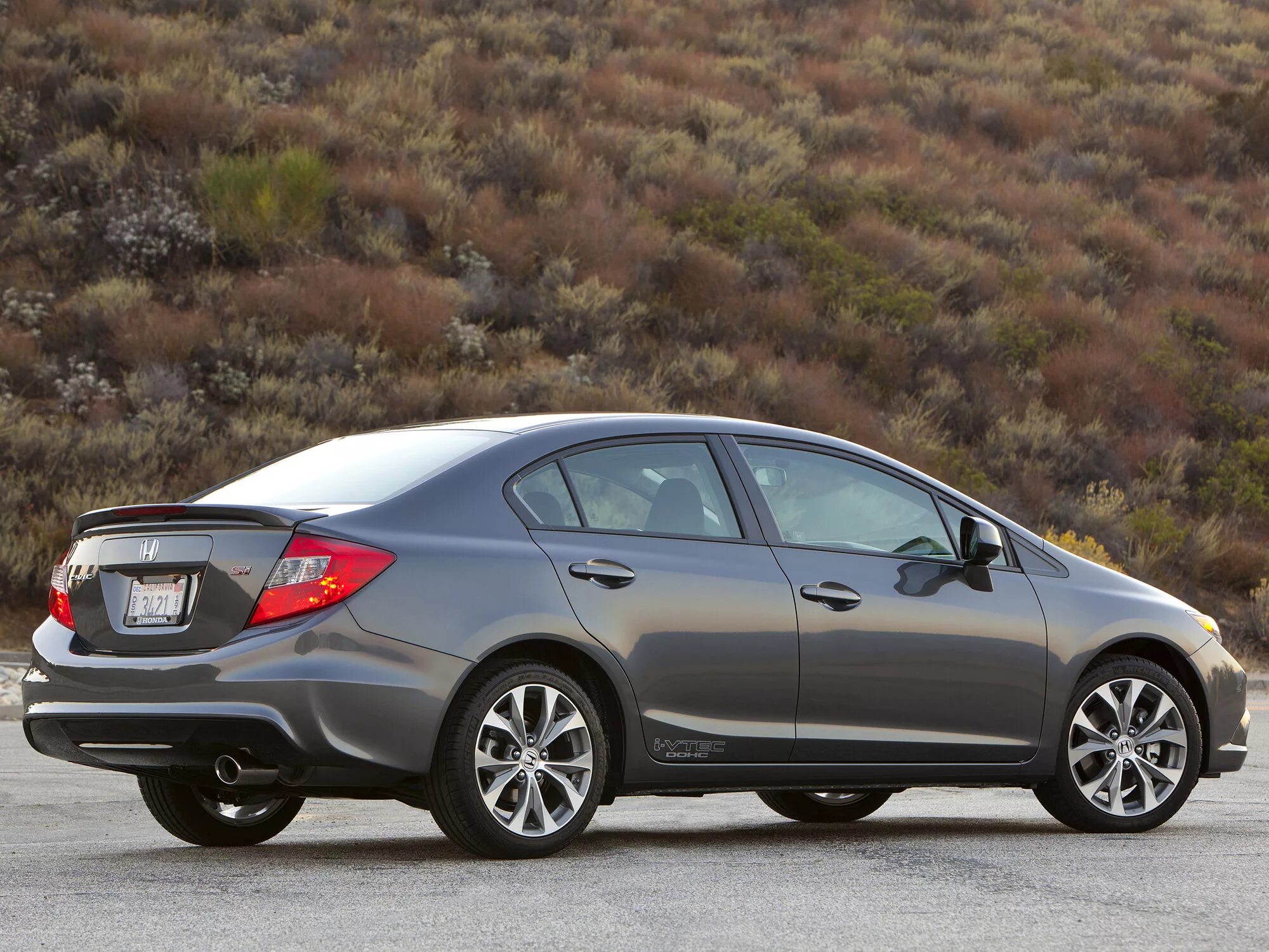 Honda civic 9 поколение седан. Хонда цивик 2012 седан. Цивик 9 поколение седан. Хонда цивик 9 поколения. 2012 honda civic si.