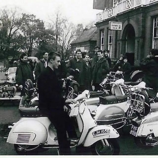 Mod meaning. Vespa 1960s. Mods 60s. Mods 60s Polo. Кубинская субкультура автомобилистов.