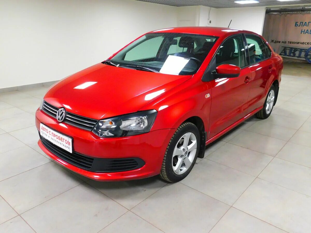 Volkswagen Polo 2013 красный. Фольксваген поло седан красный 2021. Volkswagen Polo sedan красный. Фольксваген поло седан красный. Купить фольксваген поло в нижнем новгороде