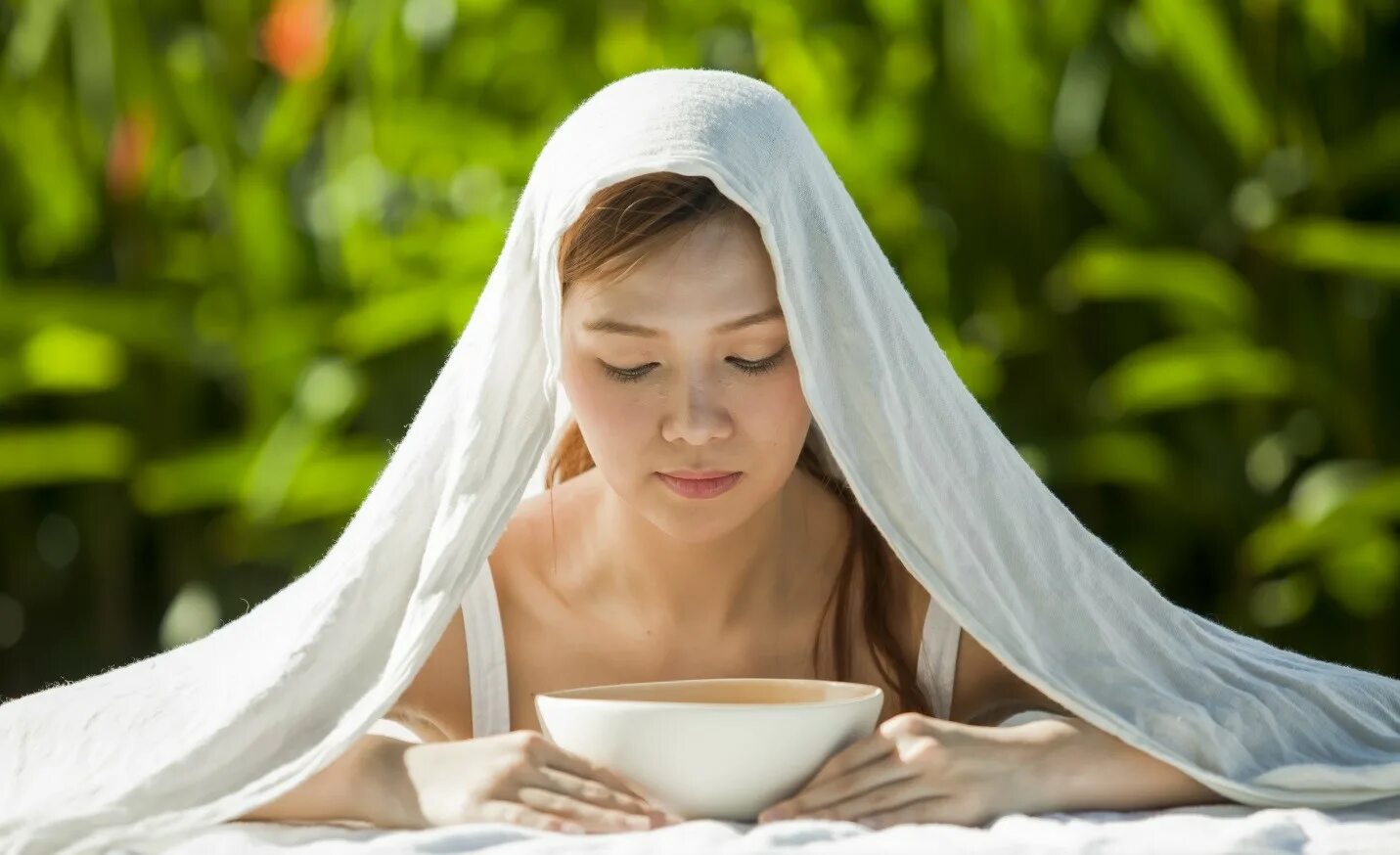 Ингалятор от кашля. Паровые ингаляции. Влажно паровой ингалятор. Ингаляции над водой. Паровые ингаляции.