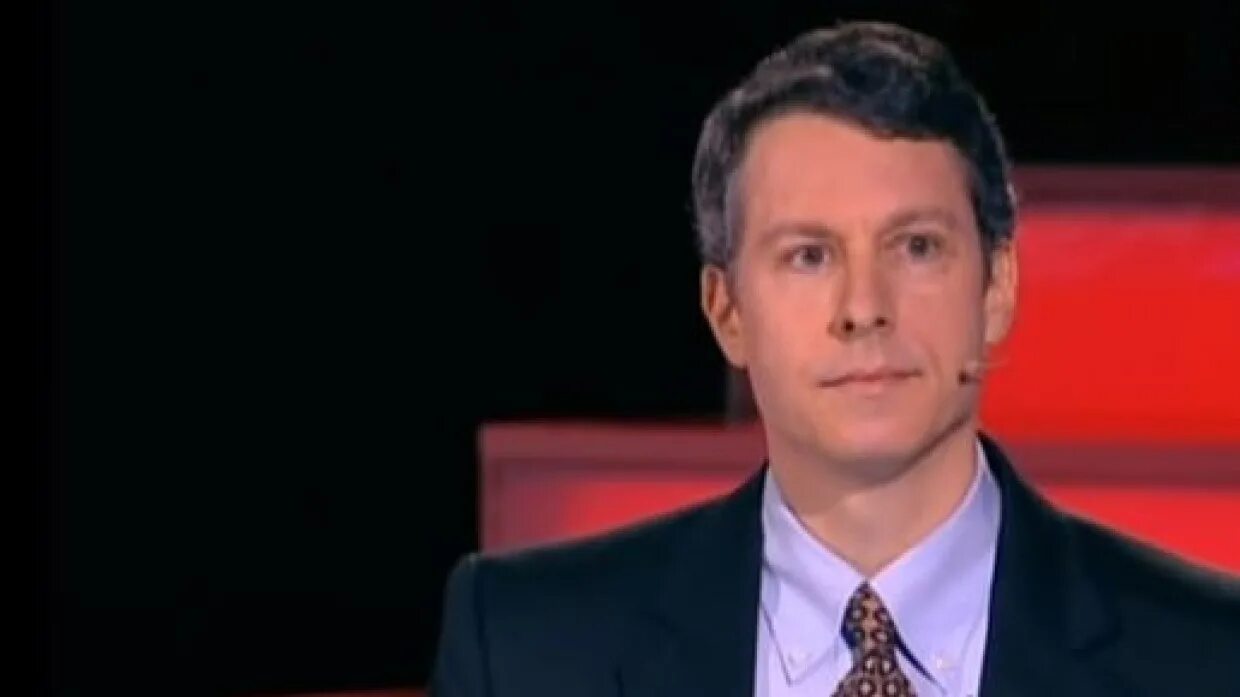 Американский журналист приехал в москву. Американский журналист приехал в москву. Американский журналист приехал в москву. Michael bohm американский журналист. Американский журналист приехал в москву.