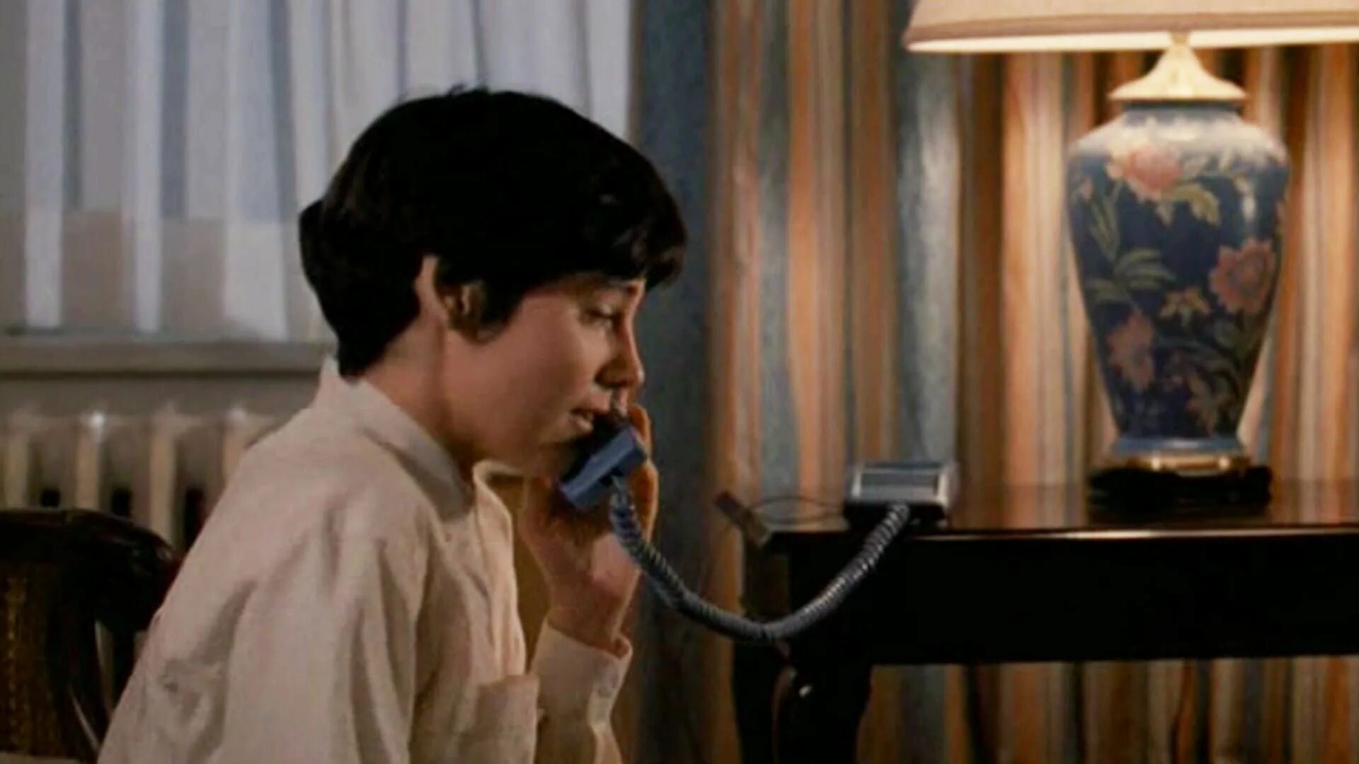 Call me when you are back. Когда незнакомец снова звонит фильм 1993. when a stranger calls back, 1993 actors. call back. to call back.