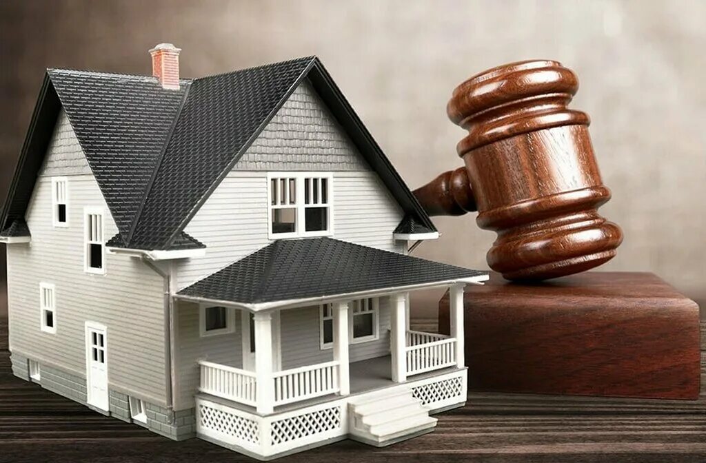 Юридическое сопровождение сделок с недвижимостью. Недвижимость с торгов. Ключи от новой квартиры. Сделки с недвижимостью. Квартиру продает юр лицо.