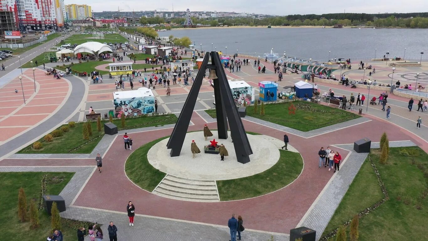 Город Спутник Пенза. Пенза Спутник набережная. Пенза город Спутник набережная. Пенза город Спутник достопримечательности. Другой город пенза