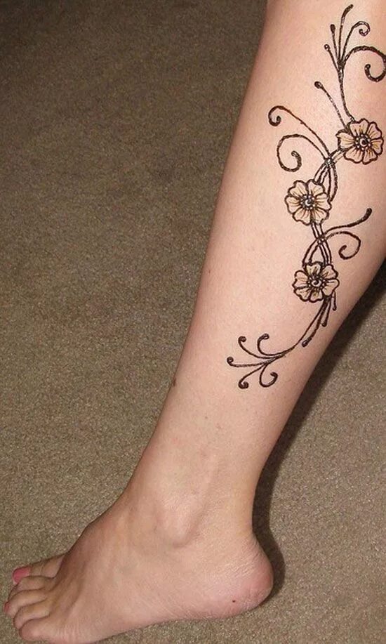 Тату на ноге. Мехенди на ноге. Тату на ноге для девушек. Татуировка на голень женская. Тату на ноге для девушек.