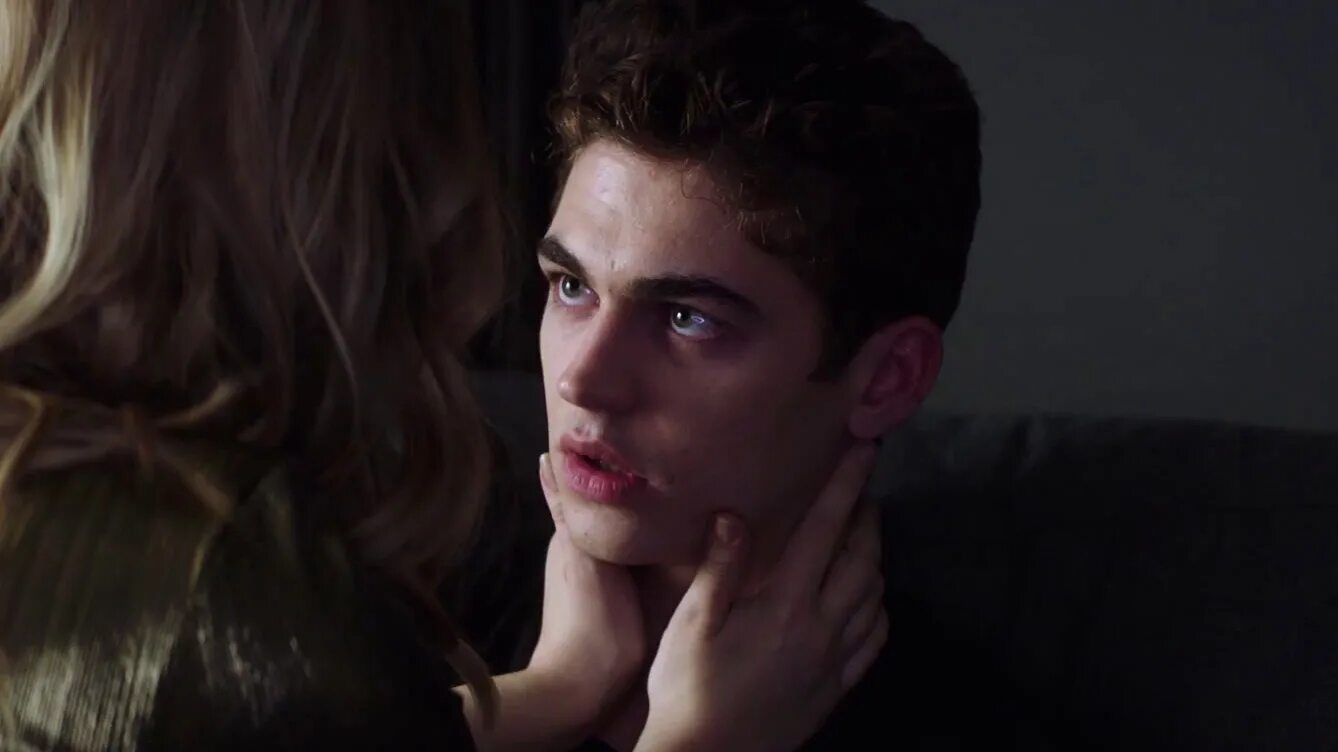 Хиро файнс-тиффин актер. После 2019 хардин и тесса. После 3 жанр. Хардин скотт. Хардин тесса тревор.