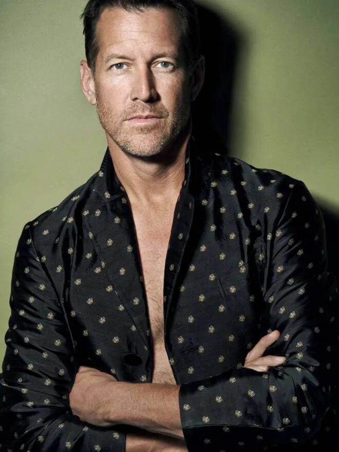 Mike delfino. Майк Дельфино.