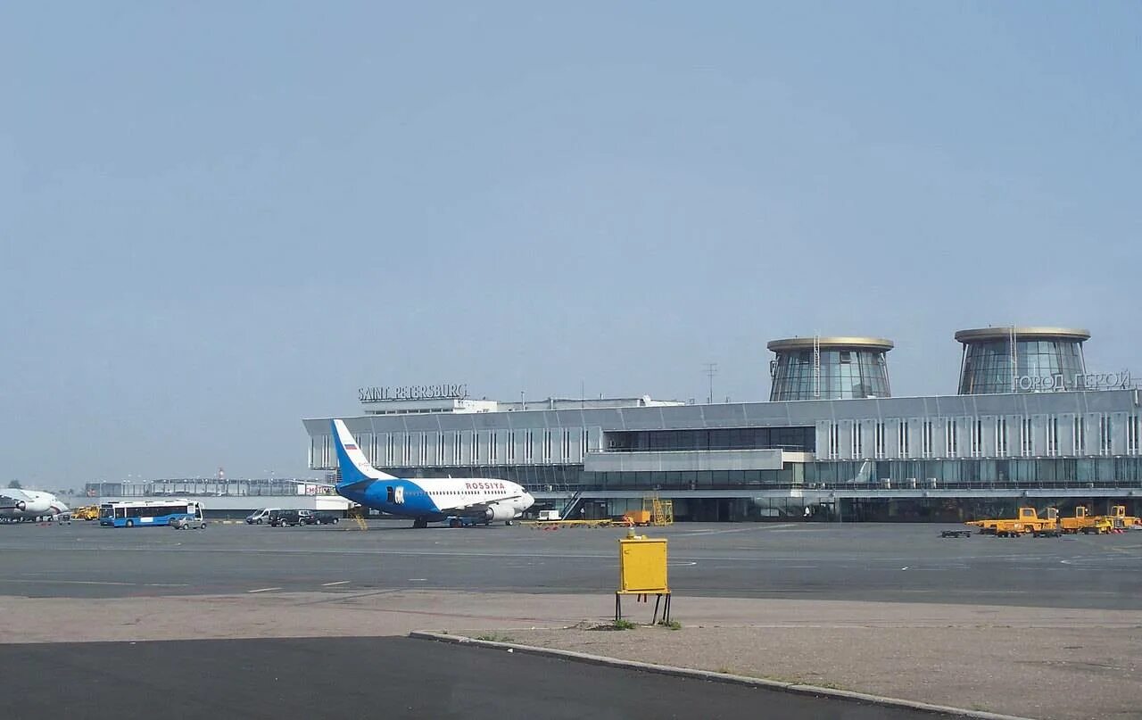 Телетрапы в пулково. Аэропорт. Аэропорт пулково самолеты боинг 777. 3d модель аэропорт питер. Самолет москва санкт-петербург.
