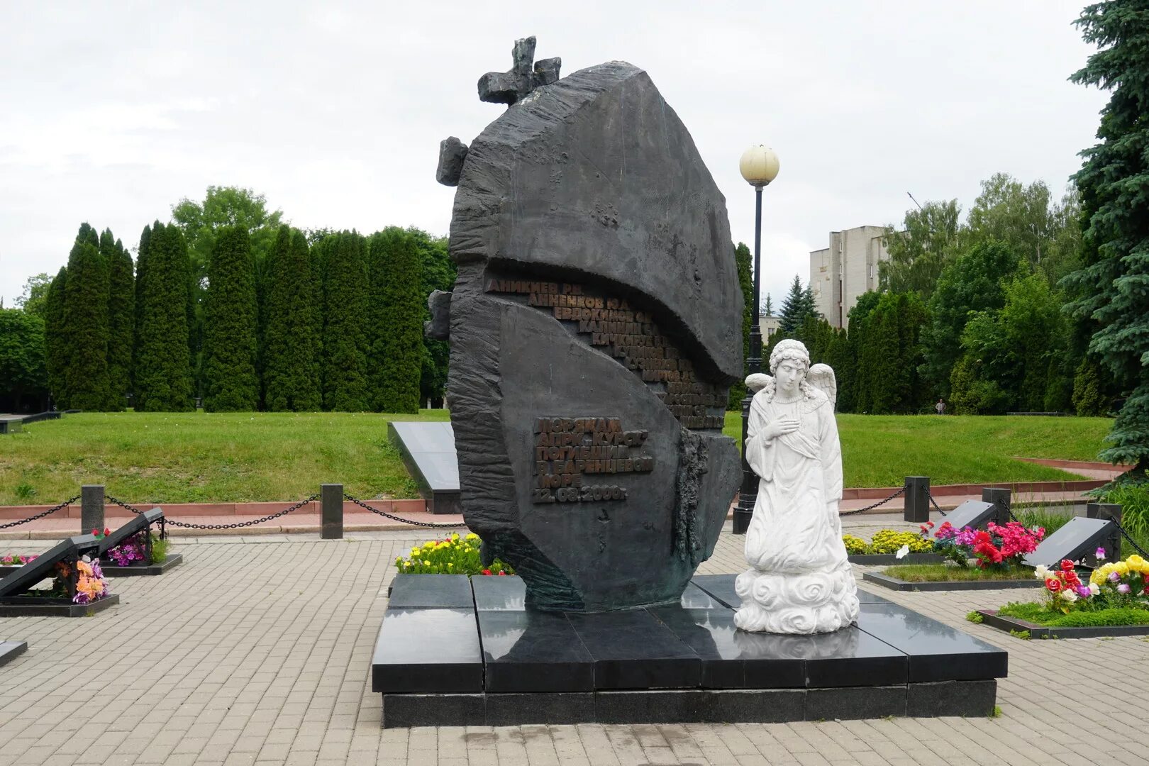 Г курск ул пушкарная. Вид на стрелецкую курск. Лысая гора курск. Курск город воинской славы. Пожар в курске вчера.