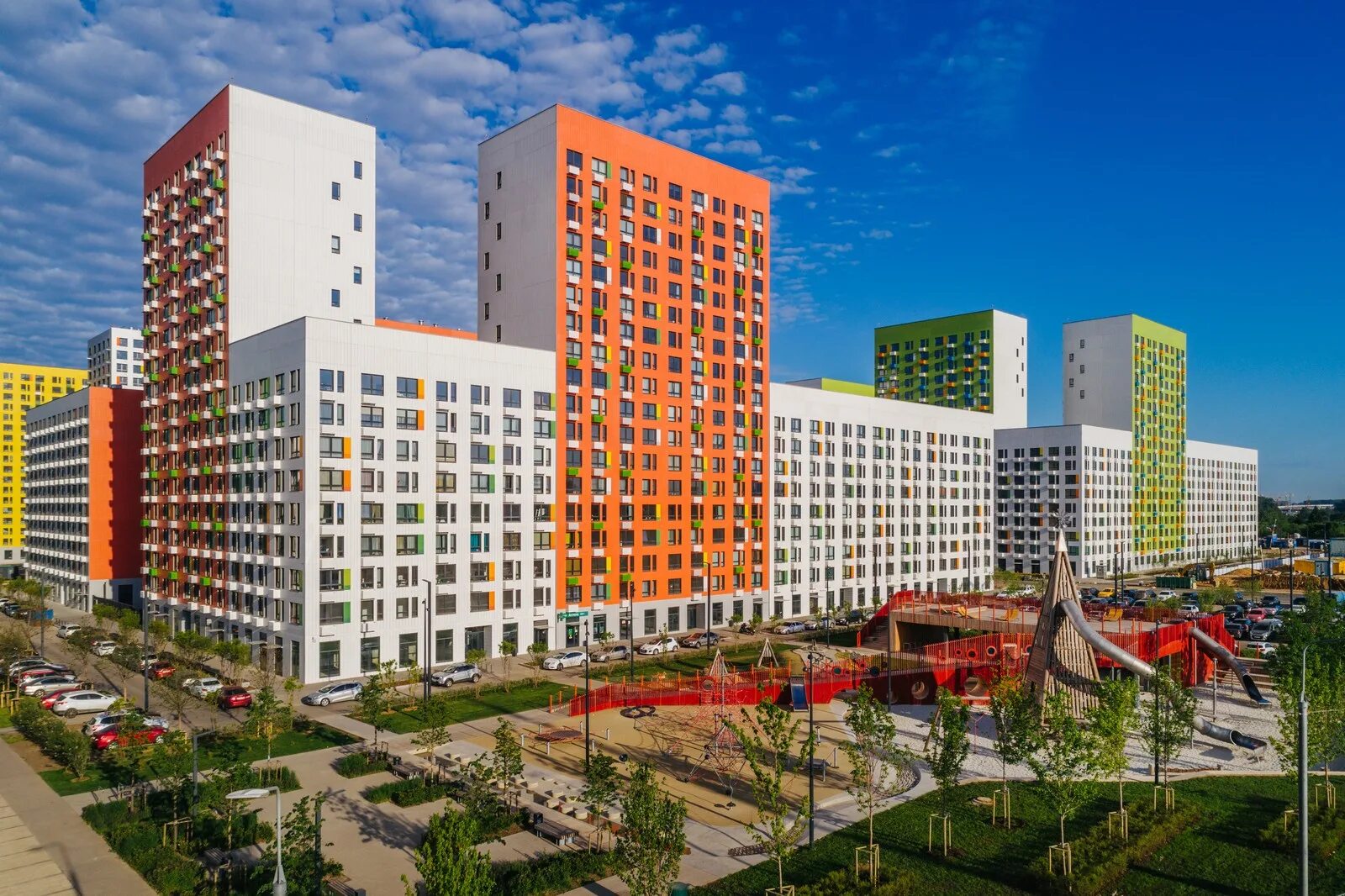 Жк мещерский лес. Пик жк бунинские луга. Жк бунинские кварталы. Дом поселок бунинский. Новостройка бунинский от застройщика.