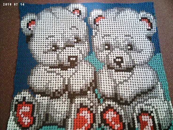 Крючок техника с2с схемы. Плед в технике с2с. Детский плед крючком. Вязаный плед с мишками. Ковровая вышивка плед.