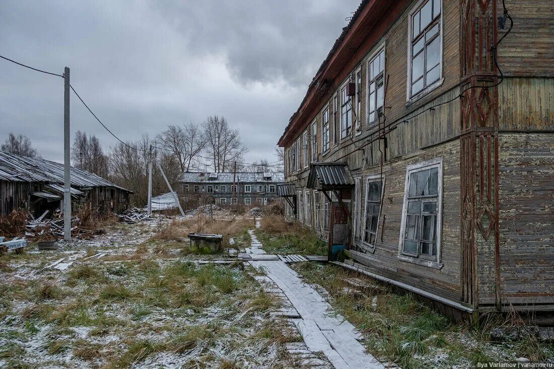Бараки центр. Архангельск варламов бараки. архангельск бараки. бараки в архангельской области. жилые бараки ссср.