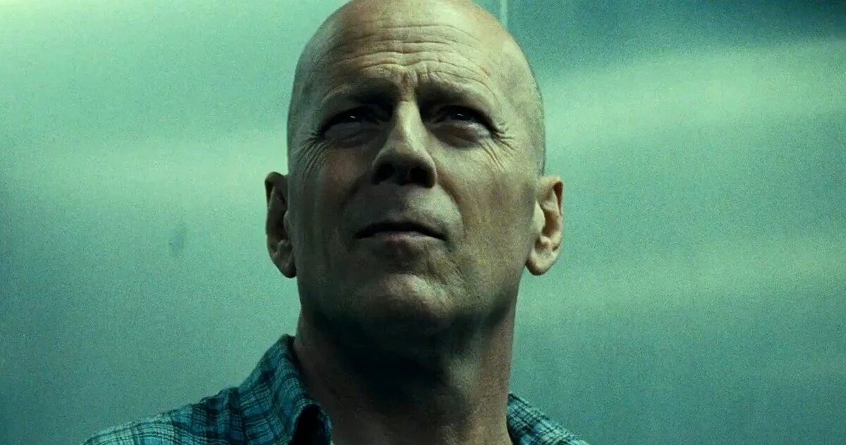 Джонатан мостоу несчастный случай. Брюс уиллис в рекламе. Брюс уиллис сейчас. Уиллис снимется. Брюс уиллис молодой фото.