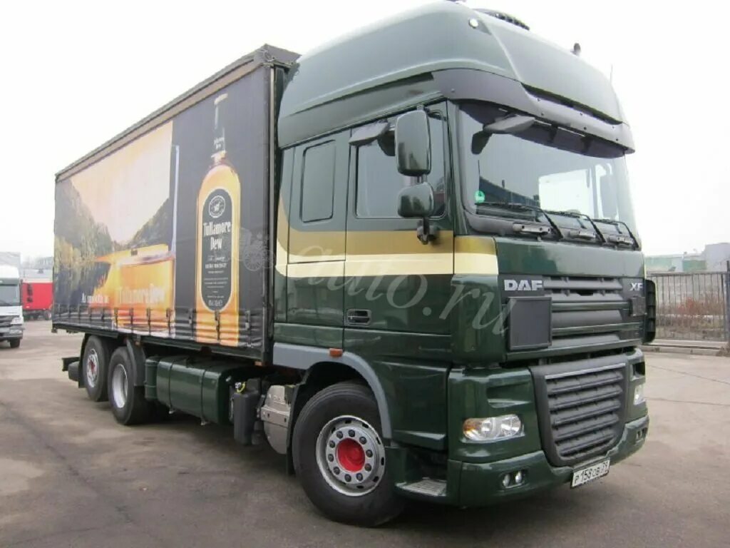 Куплю даф б у. DAF 105 2008. DAF XF 105 зеленый. Даф 105 фургон. DAF 95xf фургон.