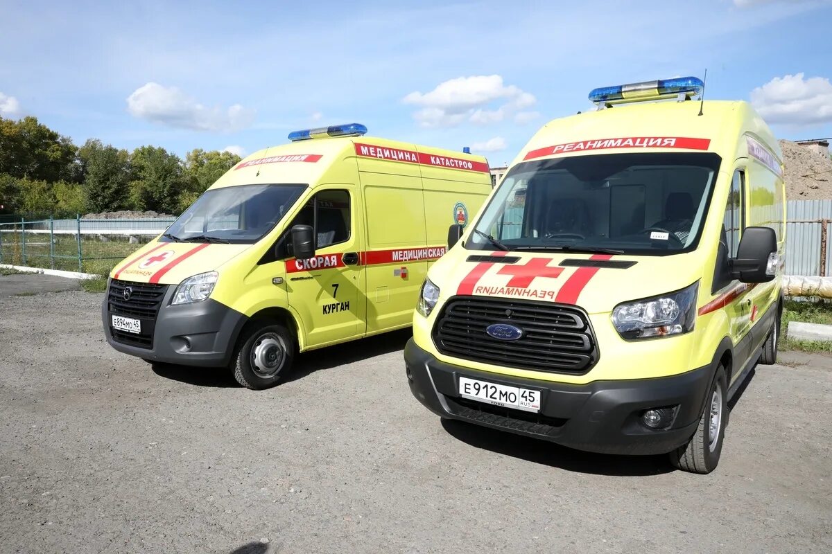 машины россии. скорая 112 transit ford. уаз асмп. новые автомобили скорой помощи. новые машины скорой помощи.