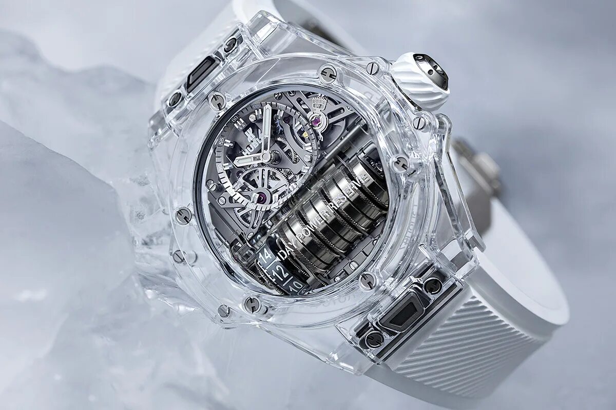 Сапфировые часы наручные. Hublot MP 11 Sapphire. Hublot MP 11 transparent. Часы Hublot прозрачные. Hublot часы женские с бриллиантами.