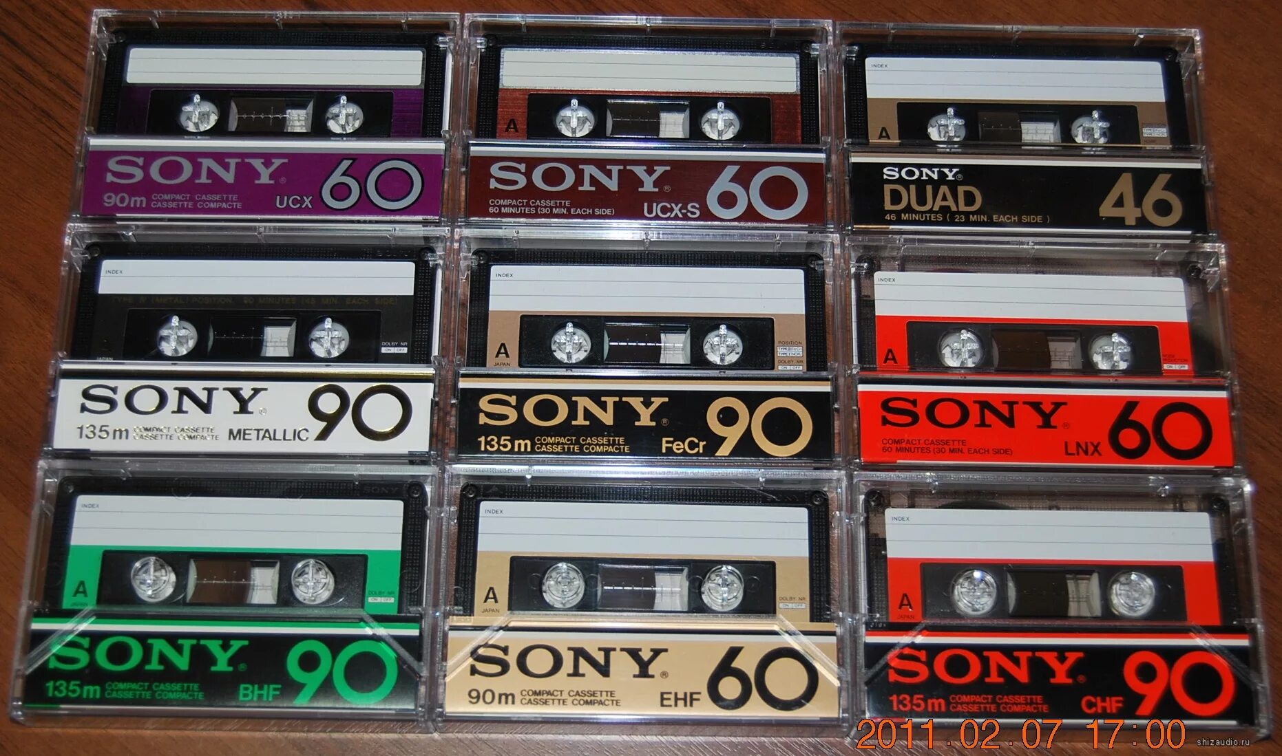 Кассета 80. Компакт кассета 80х. Кассета для магнитофона 80х ностальгия. Кассета для магнитофона 80х. Японские кассеты 80-х годов.