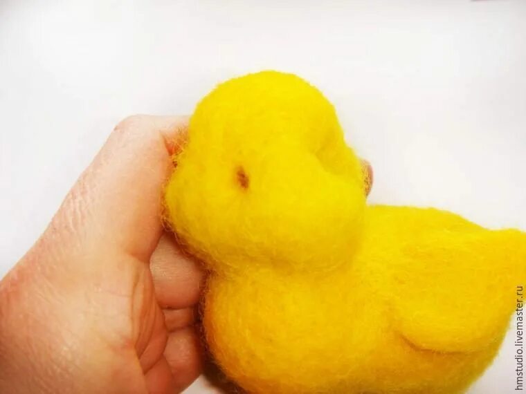 Цыпленок из помпонов мастер класс. Цыплёнок из помпонов своими. Цыпленок из помпонов к пасхе. Видео как сделать цыпленка. Видео как сделать цыпленка.