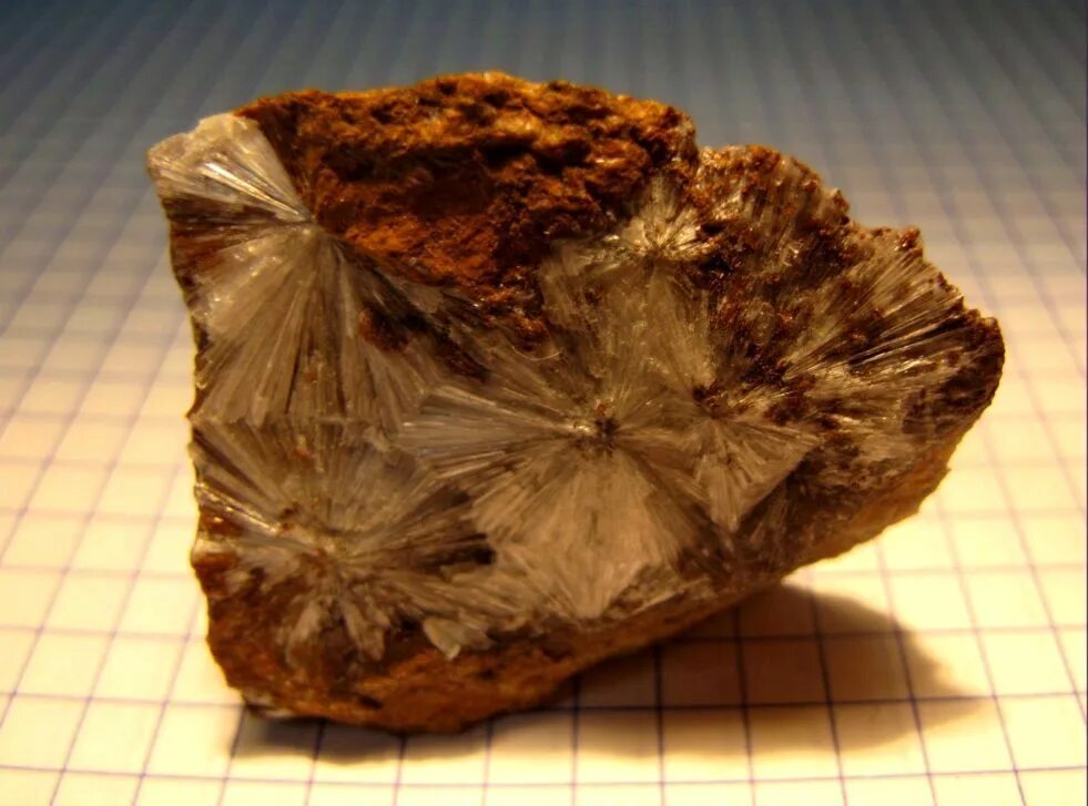 драгоценный глинозем 6 букв. вавеллит минерал. драгоценный глинозем 6 букв. кристаллы соли в природе. огнеупорные материалы оксид алюминия китайские.