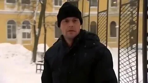 Падал белый снег круг