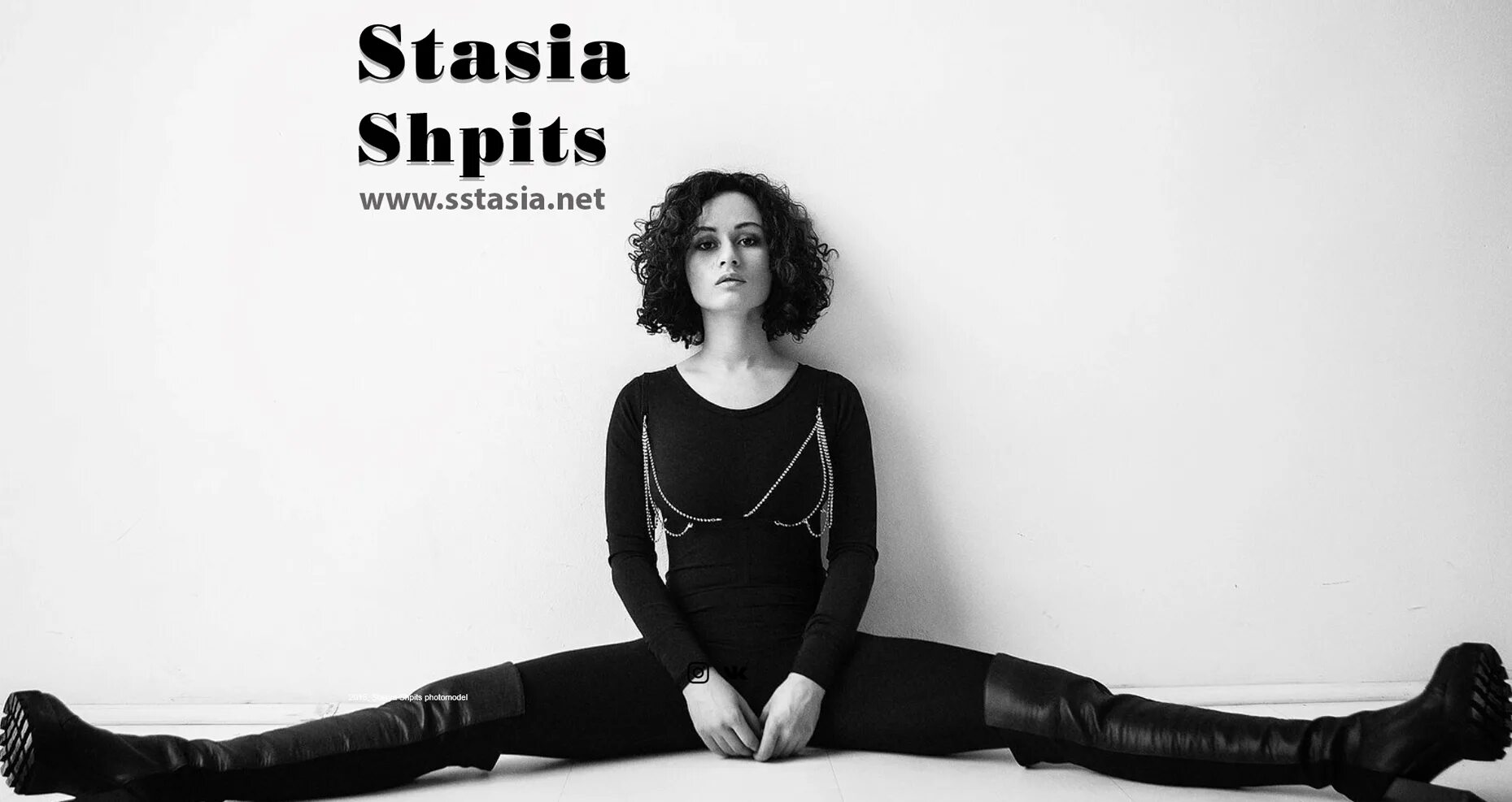 Stacy bloom. Стейси блум фото. Stacy bloom twitter. Стася bloom stacy. Стейси блум и вероника леал.