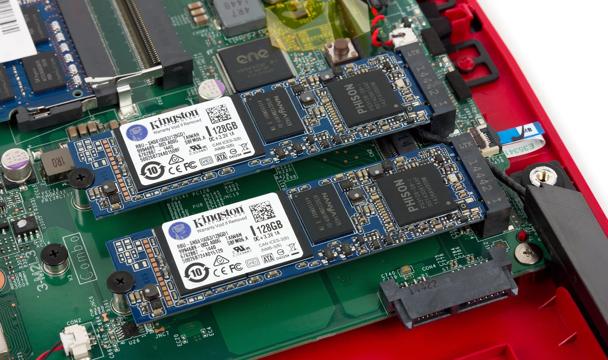 Установить второй ноутбук. SSD m2 ноутбучный. Жесткий диск ссд м2. Lenovo m715s m2 SSD. SSD m2 для ноутбука.