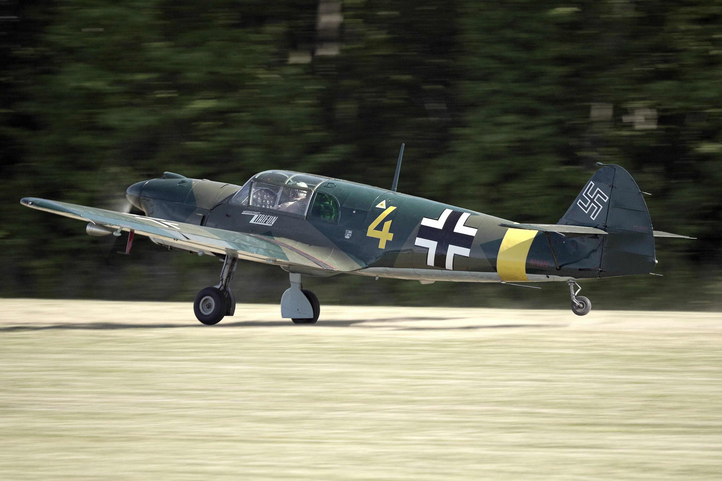 Bf 108 мессершмитт. Мессершмитт 108 тайфун. Me 108 taifun. Bf 109 f4 звезда. Мессершмитт 108 тайфун.