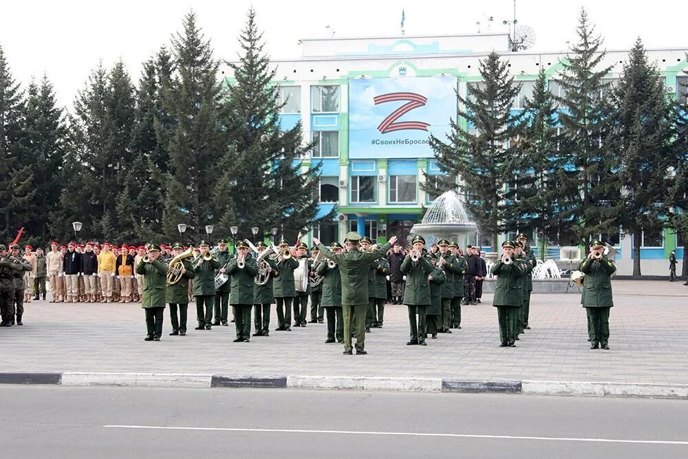 Года белогорск амурская область. Белогорск Амурская область площадь 30 летия Победы. Парад Победы в Белогорске Амурской области. Белогорск Амурская область парад 9 мая 2022 года. Г.Белогорск Амурская обл. Парад 09.05.23.