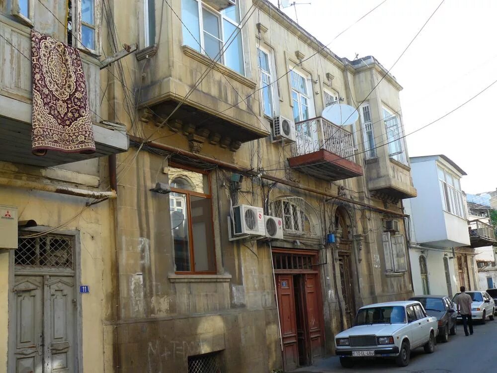 "Мой Баку": Улица Уз.Гаджибейли - улица знаменитых азербайджанцев - РЕПОРТАЖ - Ф