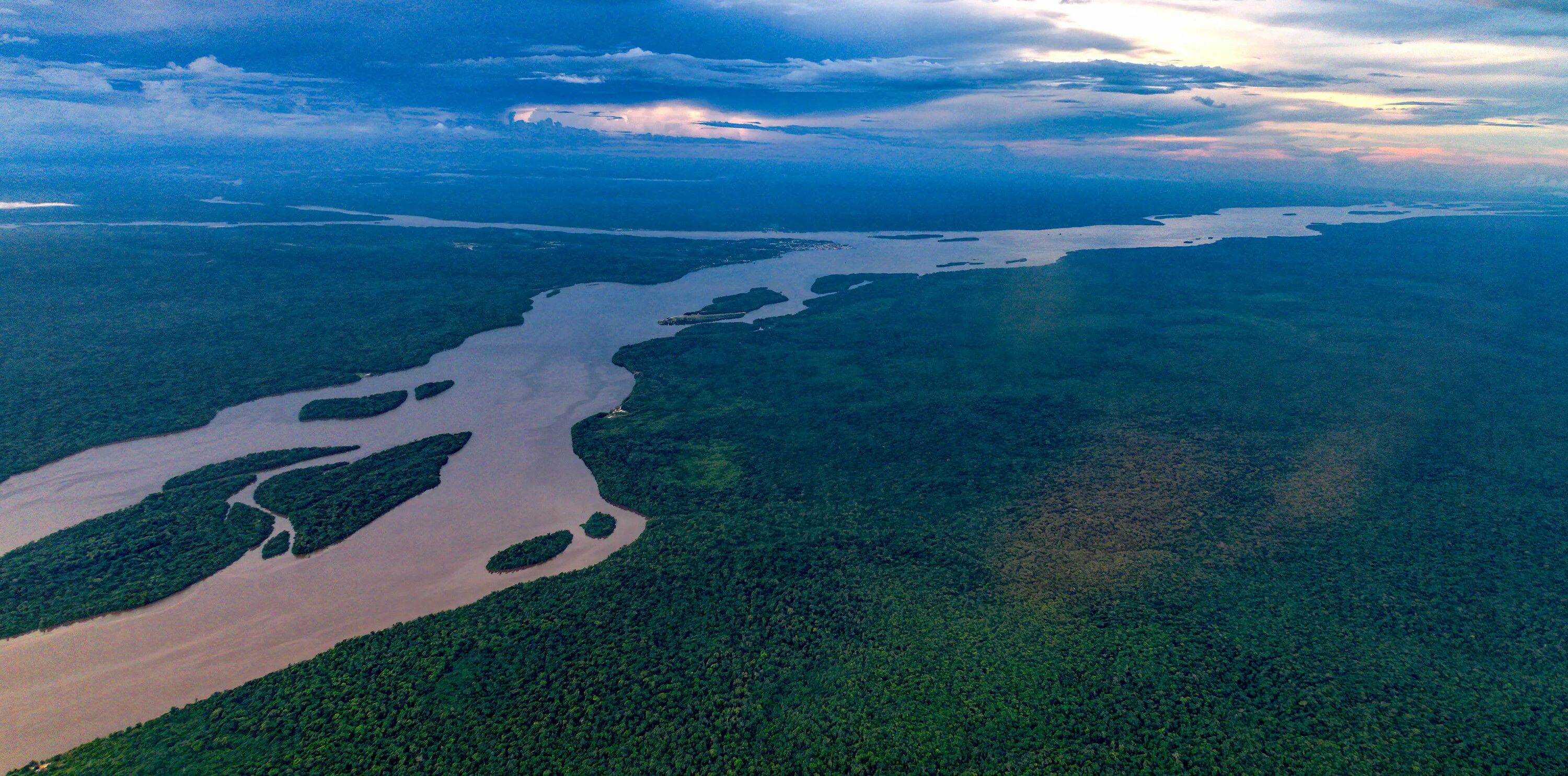 Гайяна Эссекибо. Река Эссекибо. Река Эссекибо в Гайане. Река Ориноко Южная Америка.