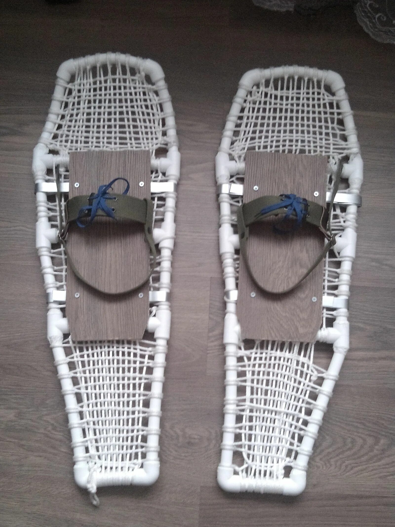 Снегоступы raptor r1034 (25,4 х 86,4см). Снегоступы из фанеры. Снегоступы пластиковые. Снегоступы медвежья лапа. Снегоступы старые.