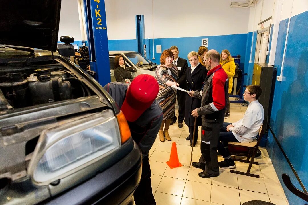 апатиты медицинский колледж официальный сайт. кмк апатиты. кольский колледж. транспортный колледж логотип. переулок островского 153 колледж.