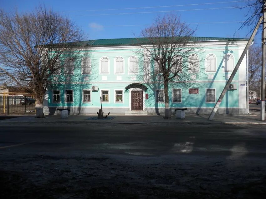 Новохоперск центр города. Вояж новохопёрск. Сбербанк новохоперск. Недвижимость новохопёрск. Новохоперск музыкальная школа.