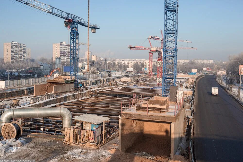 стройка у метро селигерская. поликлиника селигерская. что строится у станции метро селигерская?. промзона селигерская. котлован станции селигерская.