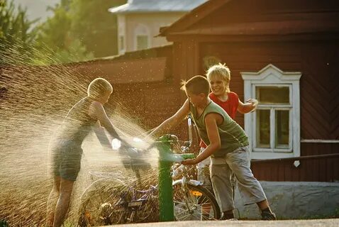 Уличная жизнь